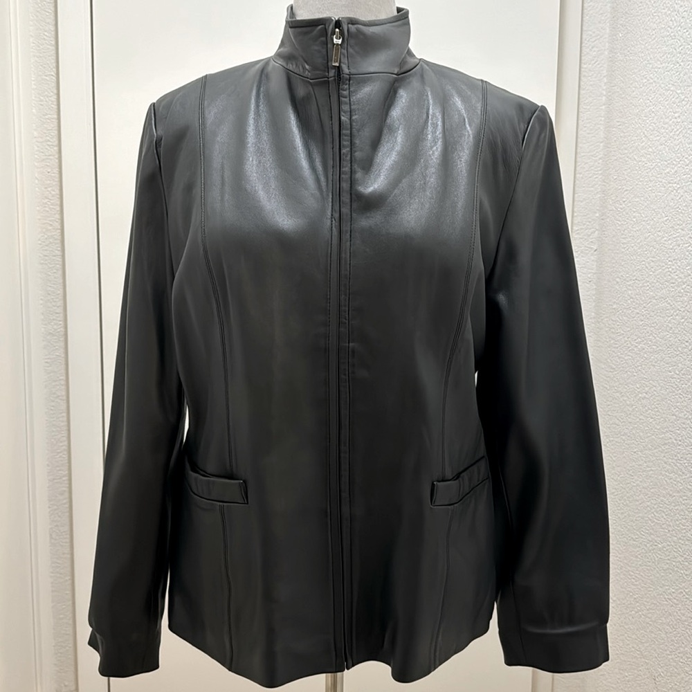 Womens black zip up leather jacket
